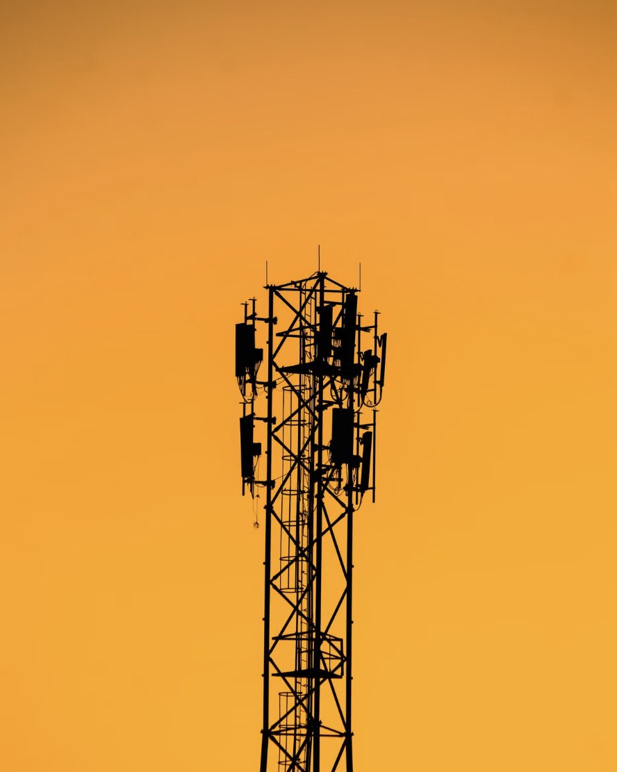 Communications network infrastructure